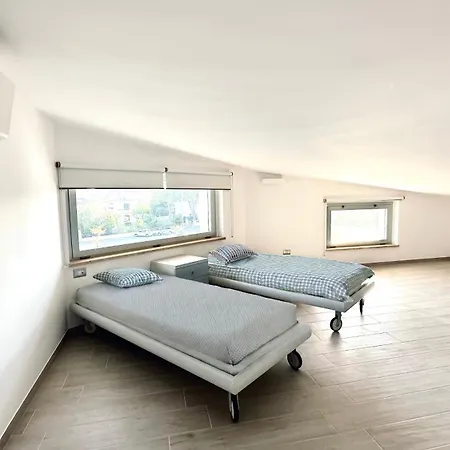 M412 - Marcelli, Trilocale Con Terrazzo E Posto Auto *