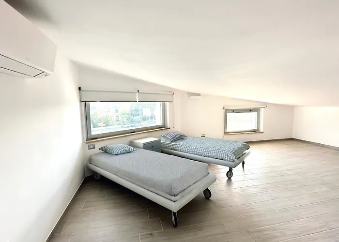 M412 - Marcelli, Trilocale Con Terrazzo E Posto Auto *